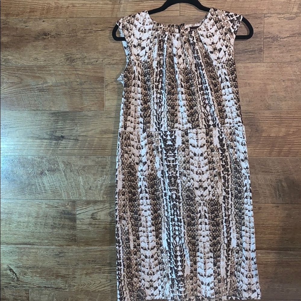 DANA BUCHMAN BROWN  SLEEVELESS DRESS sz 6
